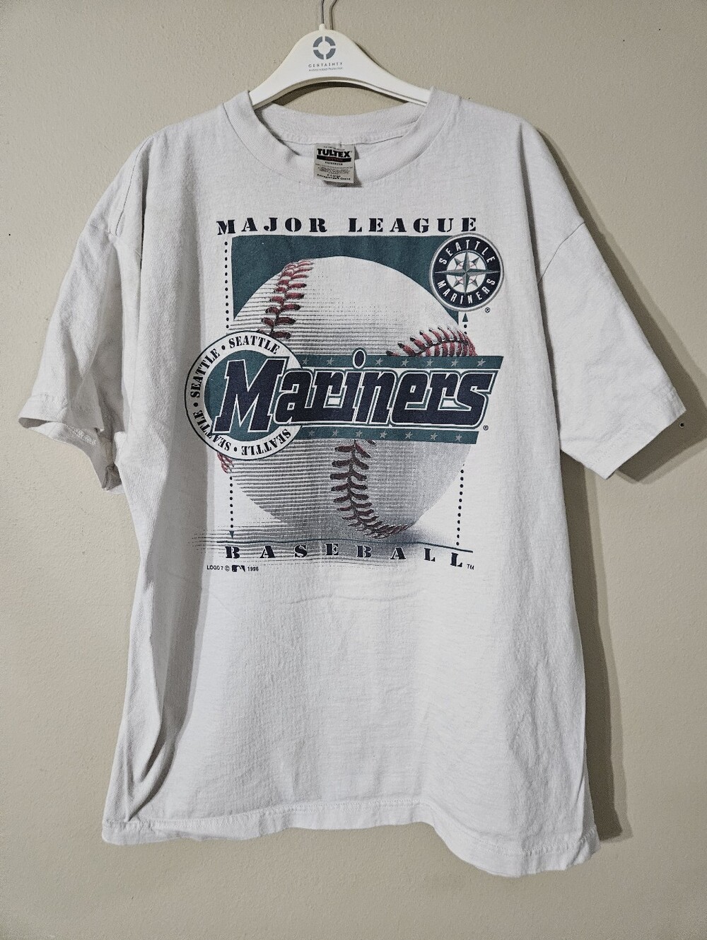 VTG 1997 Tultex Seattle Mariners Distressed Tshirt XL
